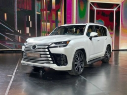 Chi tiết phiên bản máy dầu Lexus LX 500d sử dụng động cơ V6 3.3L