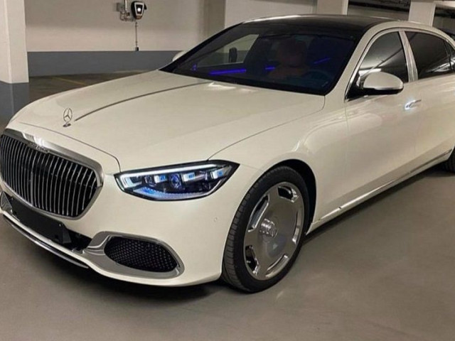 Mercedes-Maybach S580 2021 đầu tiên tại Việt Nam có option "xịn" hơn xe bên nước bạn Campuchia