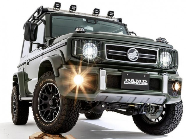 Suzuki Jimny "biến hình" thành tiểu Mercedes-Benz G-Class với bộ bodykit của DAMD