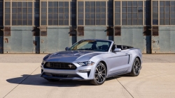 Ford ra mắt Mustang Shelby GT500 Heritage Edition 2022 phiên bản đặc biệt