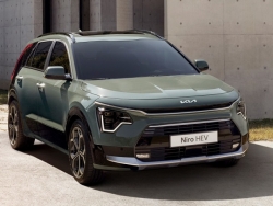 Kia Niro 2023 lột xác toàn diện về thiết kế, khoang cabin dùng toàn vật liệu thân thiện với môi trường