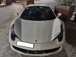 Chạm mặt “hàng hiếm” Ferrari 458 Spider thứ 3 tại Việt Nam