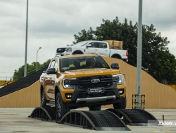 Top 10 xe ô tô bán chạy nhất tháng 10: Ford Ranger “lội ngược dòng” đầy ngoạn mục