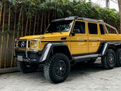 Xe "khủng long" Mercedes-Benz G63 AMG 6x6 chào hàng đại gia Việt, giá trên 24 tỷ đồng