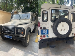 Land Rover đời 2008 biển xanh được đấu giá lên đến 3 tỷ đồng