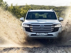 Toyota cân nhắc trang bị động cơ hydro trên Land Cruiser