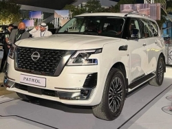 Nissan Patrol bản kỷ niệm 70 năm - đối thủ ngang tầm của Toyota Land Cruiser 2022