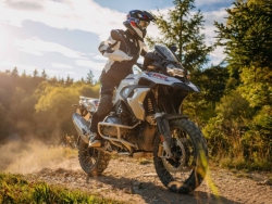 Thaco ra mắt BMW R 1250 GS và R 1250 GS Adventure