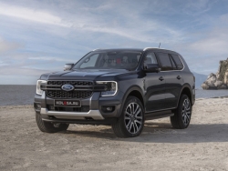 Ford Everest 2023 được tiết lộ những gì qua hình ảnh teaser?