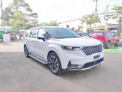 Lắng nghe ý kiến khách hàng, Kia Carnival 2022 đã được đeo logo mới tại Việt Nam