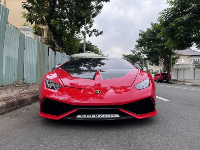 Vợ chồng Đoàn Di Băng bán Lamborghini Huracan được trang bị gói độ “khủng”