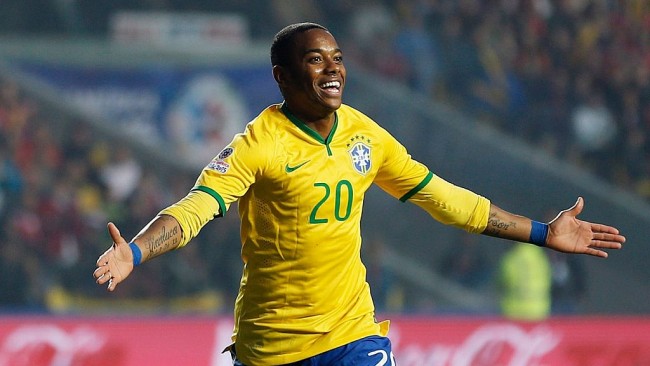 Robinho lĩnh án 9 năm tù vì tội hiếp dâm tập thể