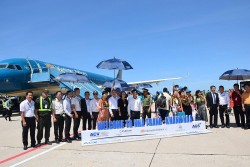 Vietnam Airlines trở hành hãng hàng không đầu tiên kết nối Singapore với Nha Trang