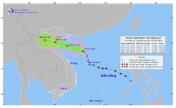 Áp thấp nhiệt đới khẩn cấp trên Biển Đông