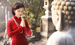 Làm gì trong ngày mùng 1 Tết để năm mới hanh thông, thuận lợi?