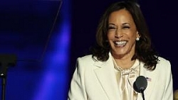 Kamala Harris, nữ Phó Tổng thống da màu, gốc Á đầu tiên của Mỹ: “Tôi sẽ không phải là người cuối cùng”