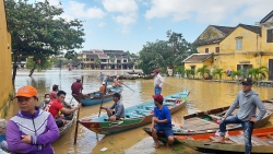 Quảng Nam: Thủy điện Đăk Mi 4 xả tràn, hạ du đối diện đợt lũ lịch sử