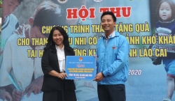 Hội thu ủng hộ chương trình thăm, tặng quà thanh thiếu nhi có hoàn cảnh khó khăn