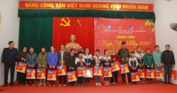 Tuổi trẻ Chương Mỹ mang “Xuân yêu thương” đến với các gia đình khó khăn