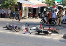 39 người thương vong do tai nạn giao thông trong ngày mùng 2 Tết