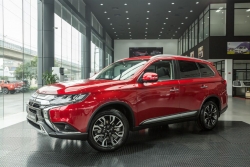 Mitsubishi Outlander 2020 ra mắt tại Việt Nam, giá từ 825 triệu đồng