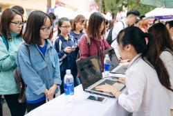 Nhiều hoạt động hấp dẫn tại Ngày hội việc làm NEU CAREER  EXPO 2019