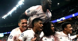 MU đi vào lịch sử Champions League sau màn ngược dòng trước PSG