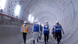 Thông tuyến Metro số 1 khiến dự án có cầu bộ hành kết nối ga metro tăng nhiệt