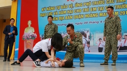 Giúp em thêm kỹ năng bảo vệ phòng chống xâm hại