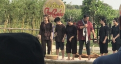 Đạo diễn Nguyễn Phi Hùng và MC Quyền Linh làm gameshow "Vui cùng con cháu"