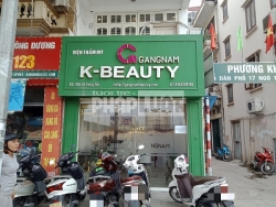 Viện Thẩm mỹ Gangnam K - Beauty bị khách hàng tố lừa dối, giữ xe phóng viên trái pháp luật