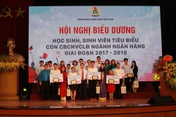 Vinh danh học sinh, sinh viên tiêu biểu con cán bộ ngành ngân hàng