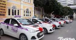 Hà Nội: Taxi truyền thống muốn chuyển sang mô hình như Grab