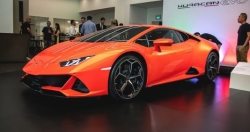 Xuất xưởng chiếc Lamborghini Huracan thứ 14.022 chỉ sau 5 năm