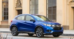 Honda HR-V 2020: Nâng cấp nhẹ về trang bị, tăng giá bán