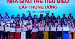 Nhà giáo trẻ truyền ngọn lửa khát khao tri thức, khoa học tới học trò