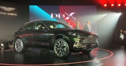 Aston Martin DBX "hạ cánh" tại Trung Quốc với 2 gam màu độc