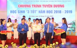 Tuyên dương “Học sinh 3 tốt” và “Học sinh 3 rèn luyện”