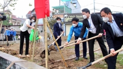 Tháng Thanh niên, rộn rã những công trình