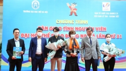 Hơn 300 sinh viên trường Đại học Mở Hà Nội tham gia phục vụ SEA Games 31